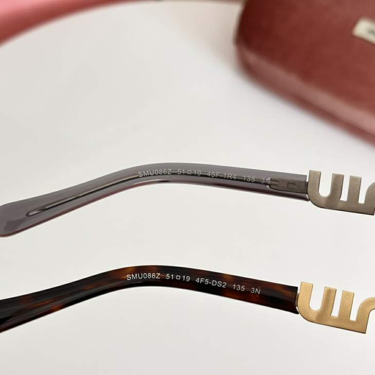 Picture of Miu Miu Sunglasses _SKUfw79479063fw